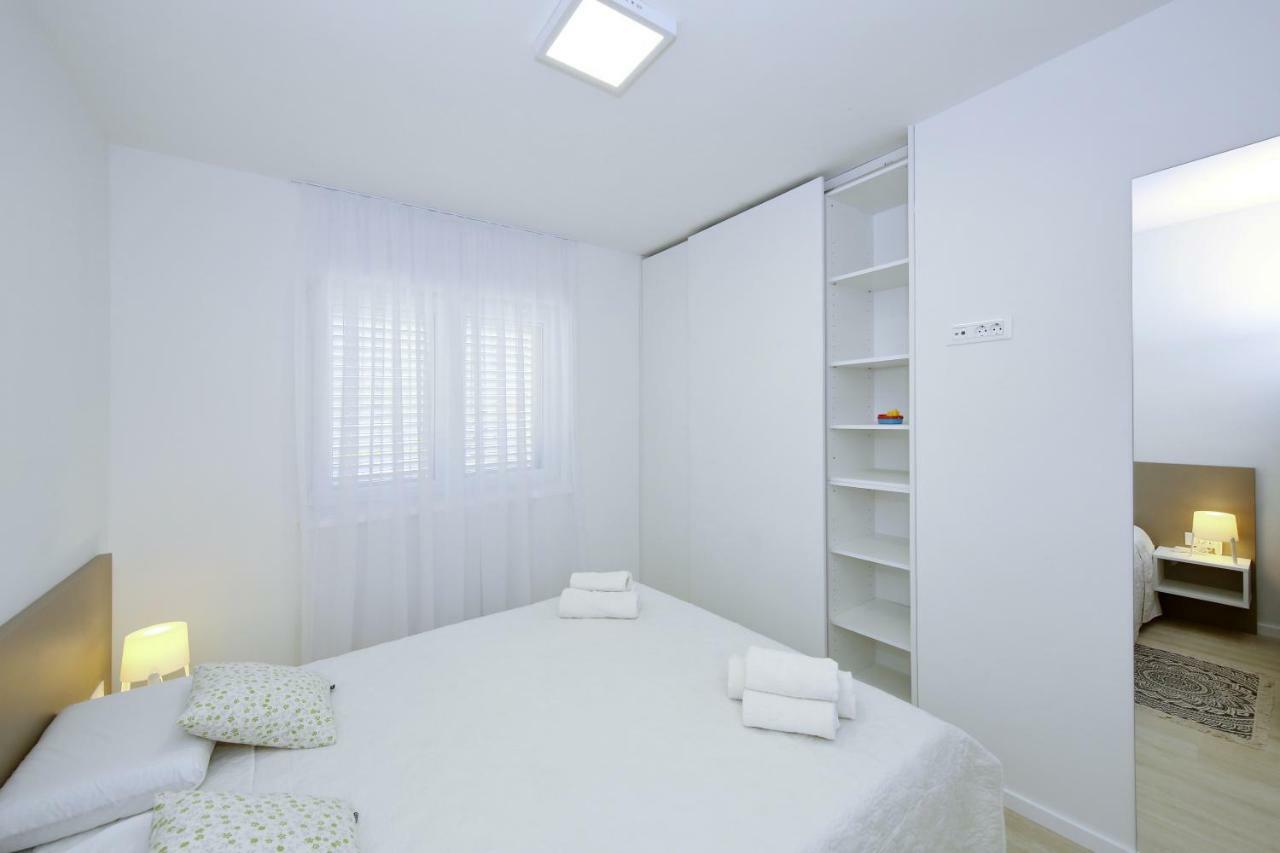 Valadar Apartments Privlaka  Esterno foto