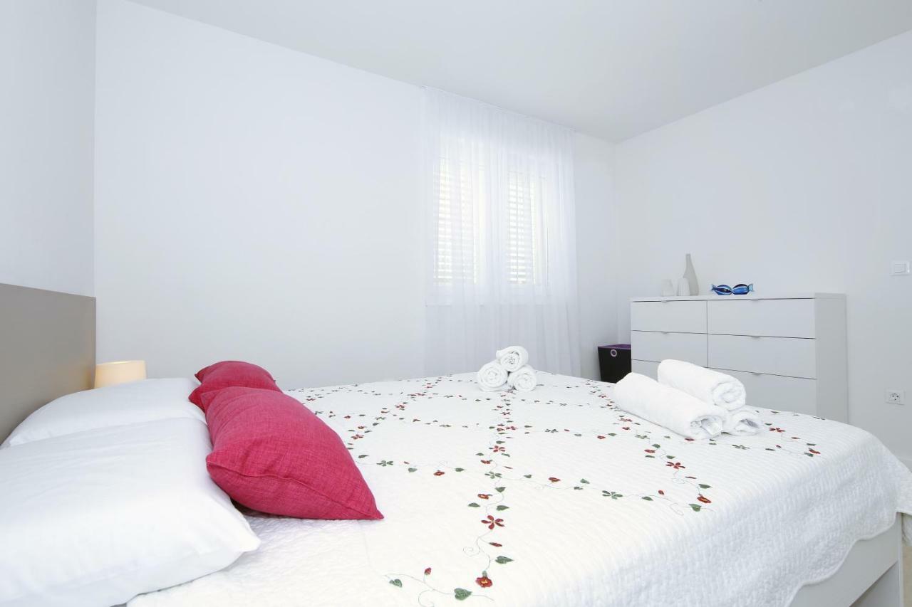 Valadar Apartments Privlaka  Esterno foto